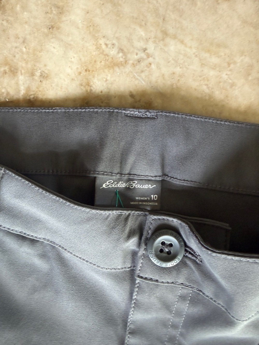 EDDIE BAUER ladies gray size 10 convertible pants NWT converts into shorts - Picture 3 of 9